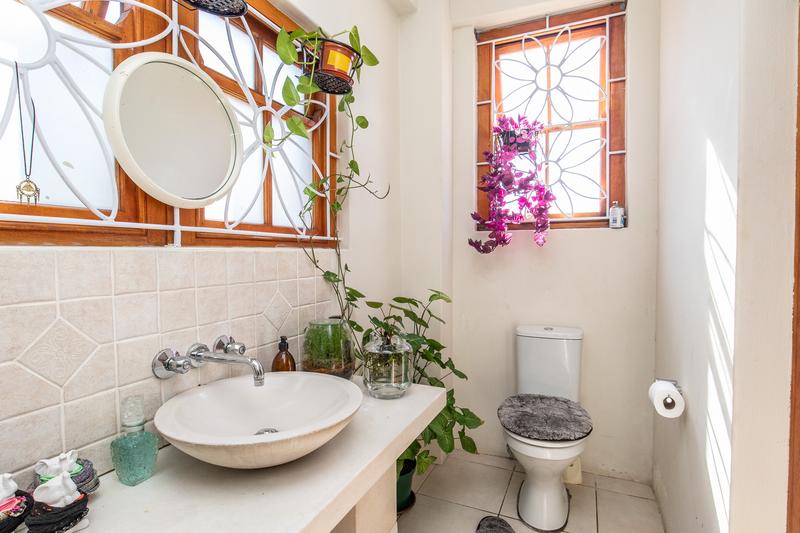 5 Bedroom Property for Sale in Fish Hoek Western Cape